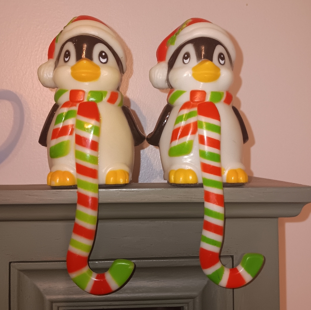 Pair Vtg Penguin Hard Plastic Blow Mold Stocking Hangers Holders Candy Cane